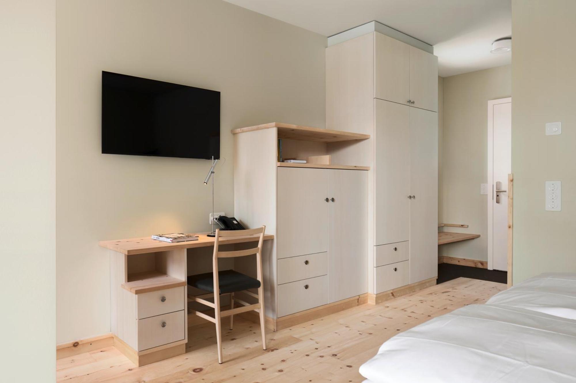 Hotel Maistra 160 Понтрезина Экстерьер фото